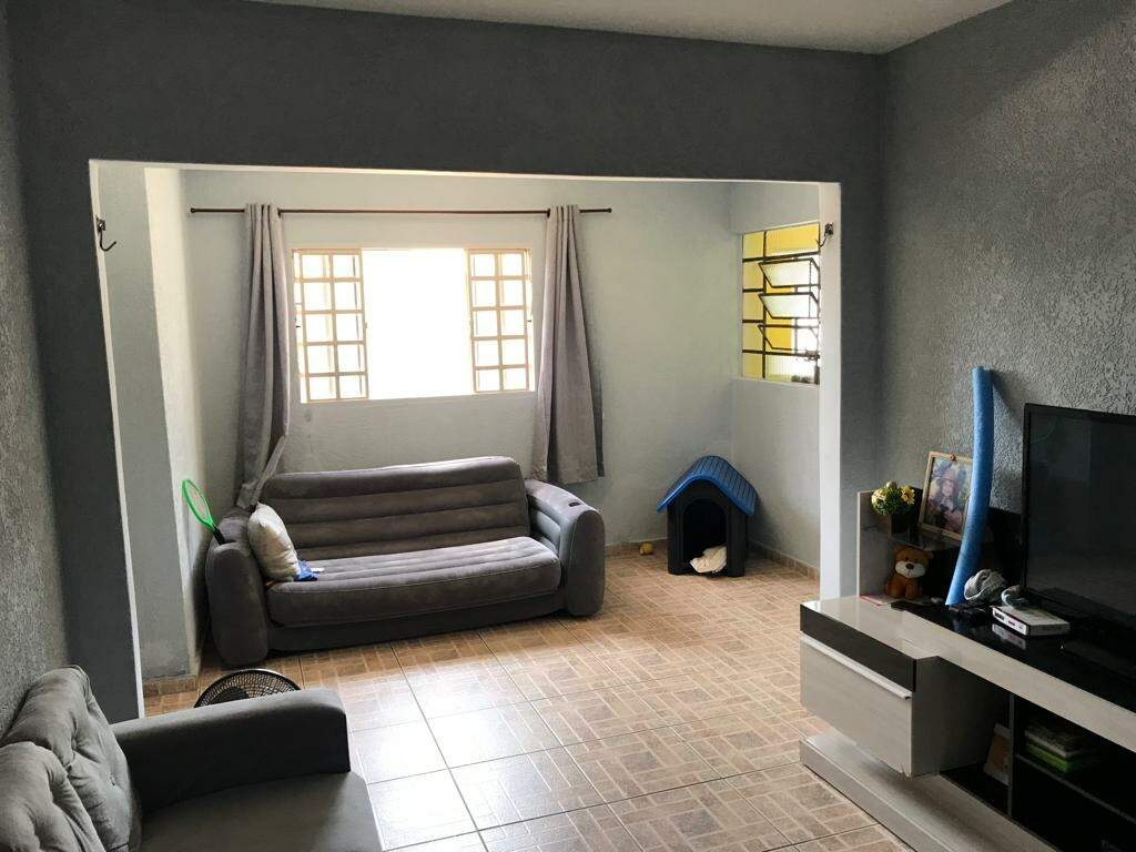 Casa à venda com 4 quartos, 100m² - Foto 11