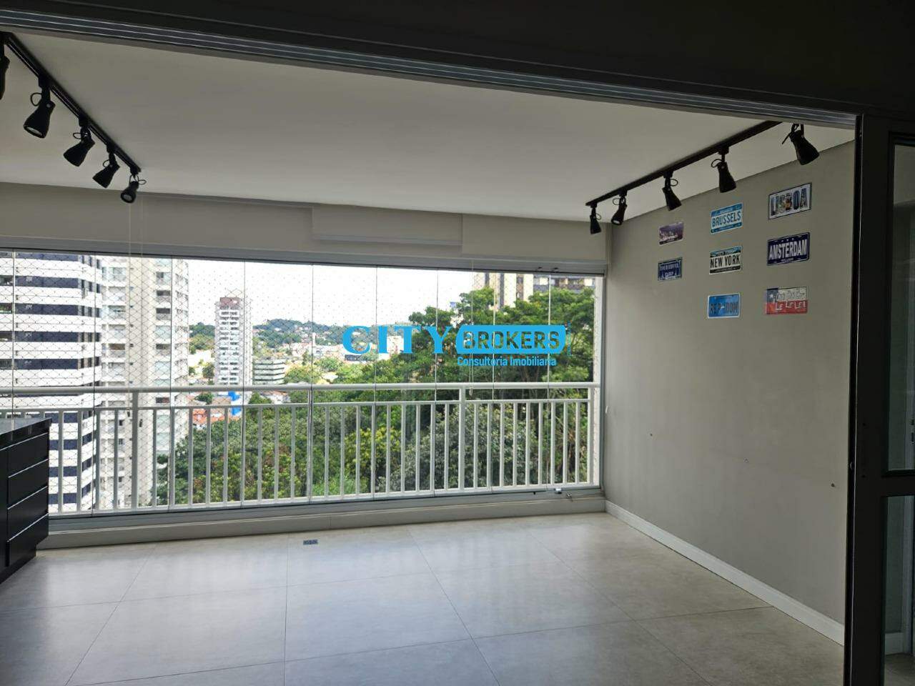 Apartamento à venda com 2 quartos, 90m² - Foto 3