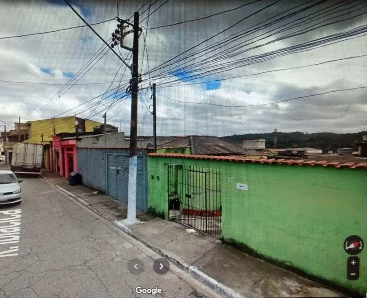 Sobrado à venda com 3 quartos, 250m² - Foto 1