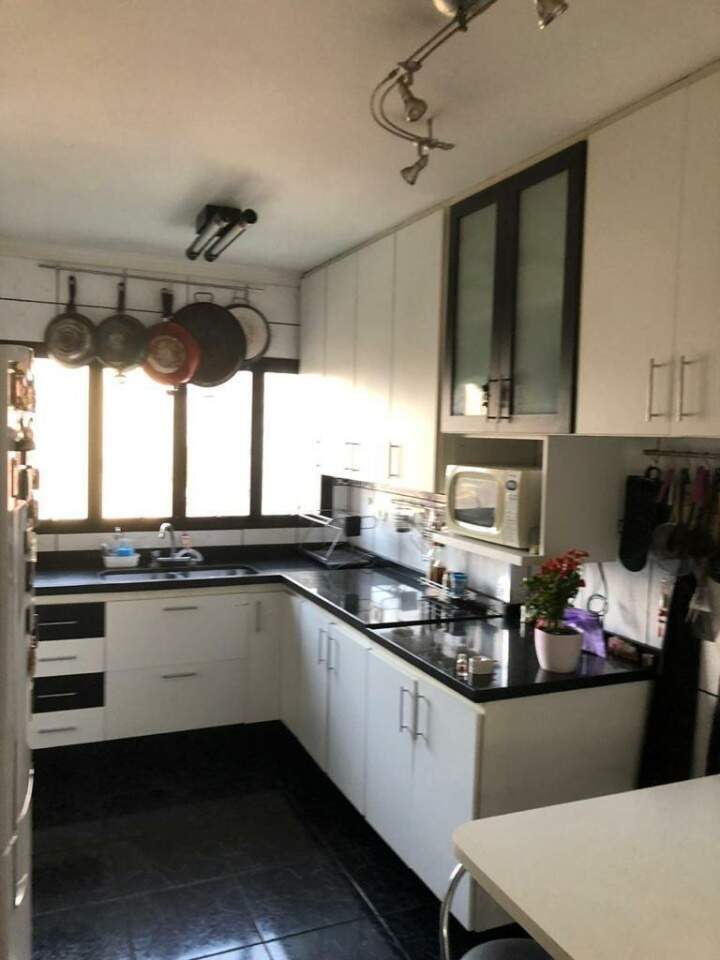 Apartamento à venda com 3 quartos, 115m² - Foto 12