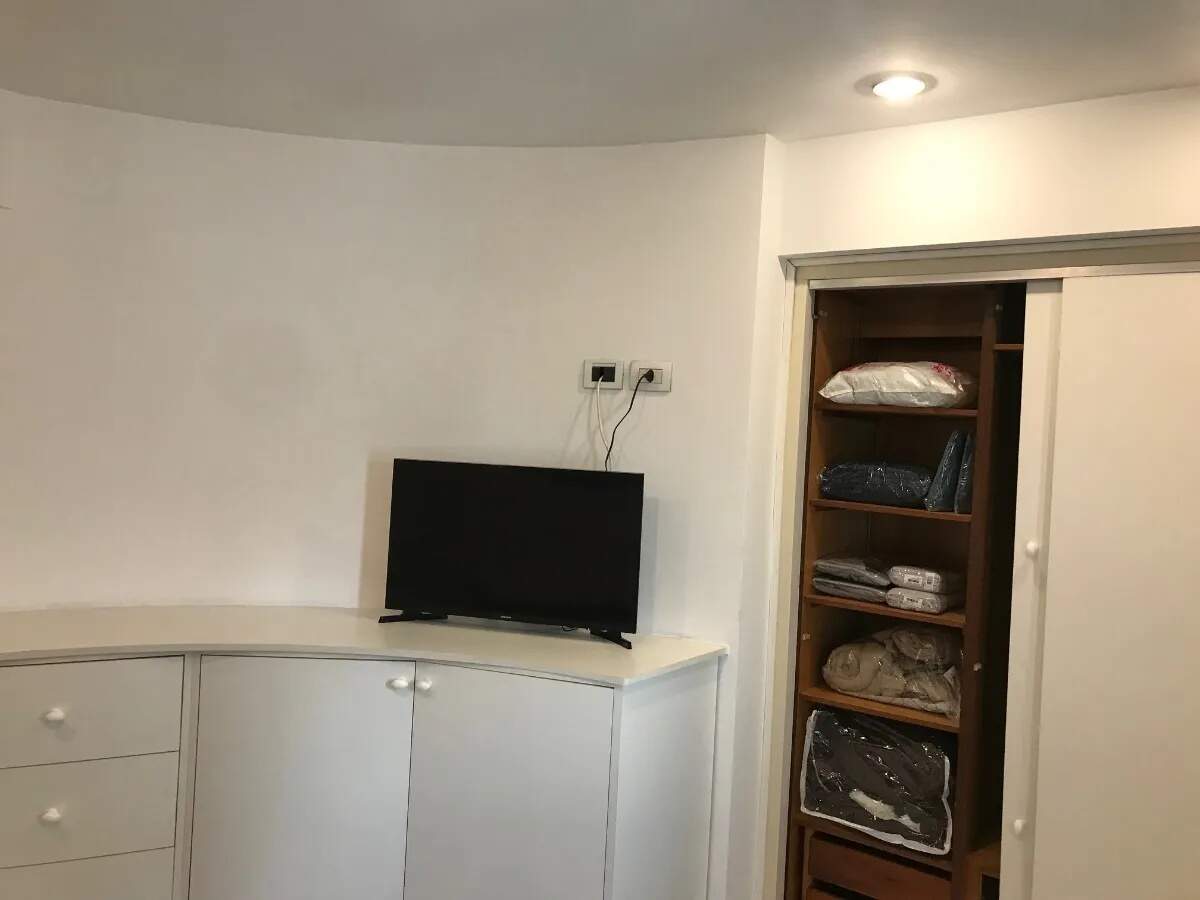 Apartamento à venda com 4 quartos, 240m² - Foto 10