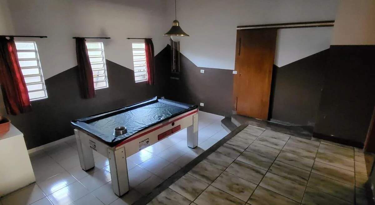 Casa à venda com 4 quartos, 267m² - Foto 8