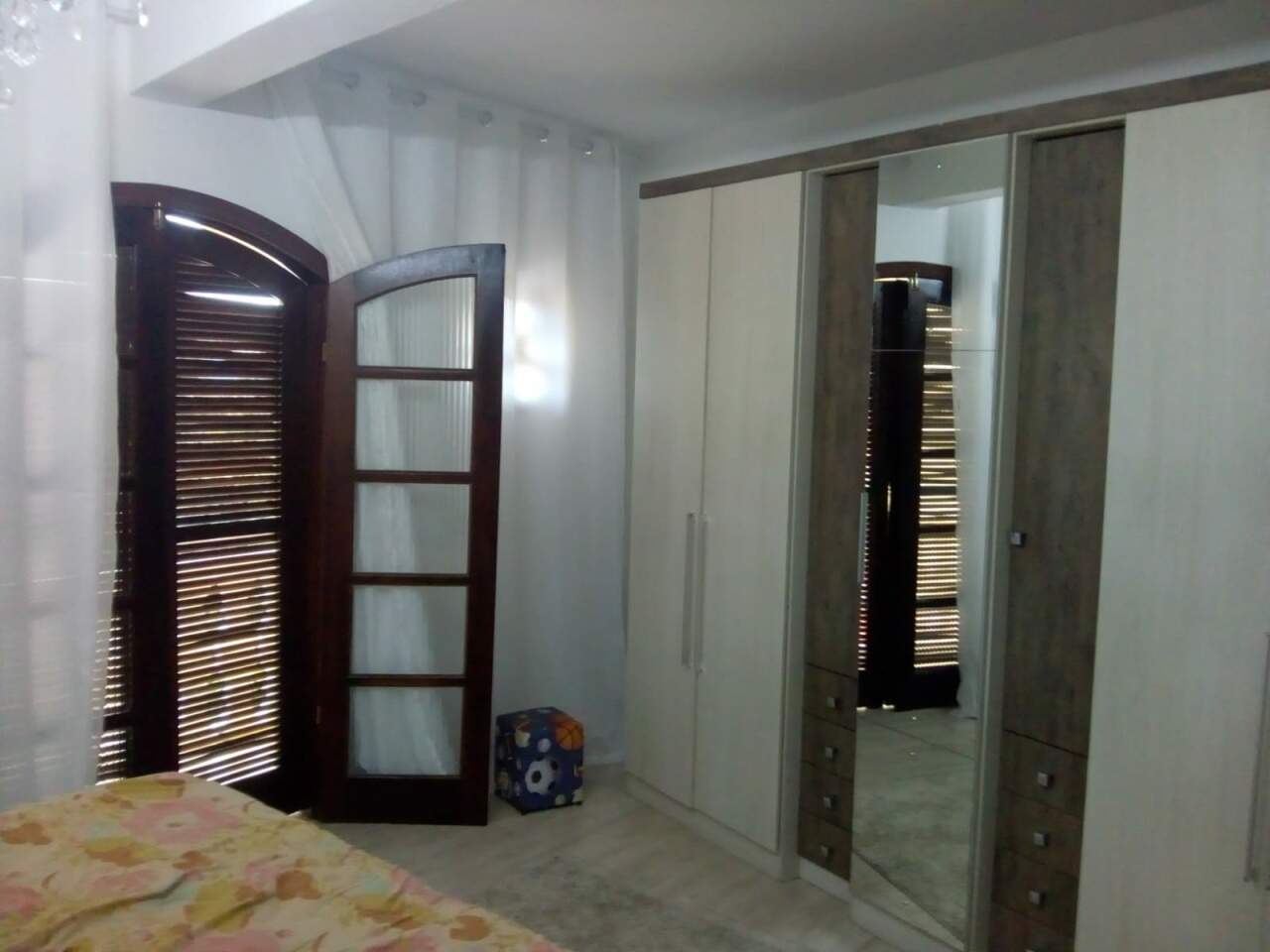 Casa à venda com 3 quartos, 201m² - Foto 16