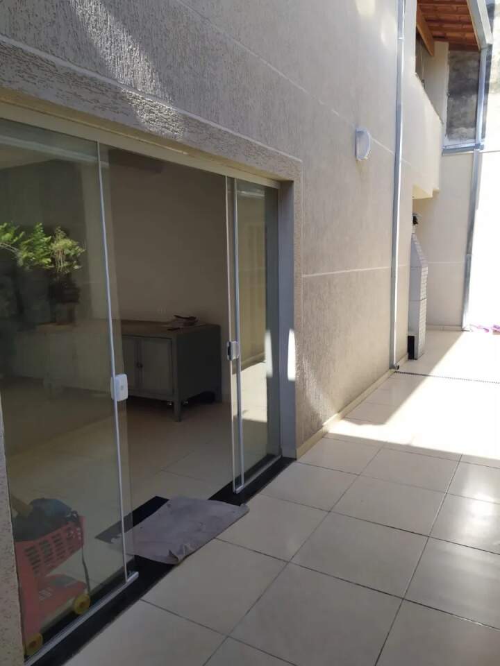 Sobrado à venda com 3 quartos, 190m² - Foto 8