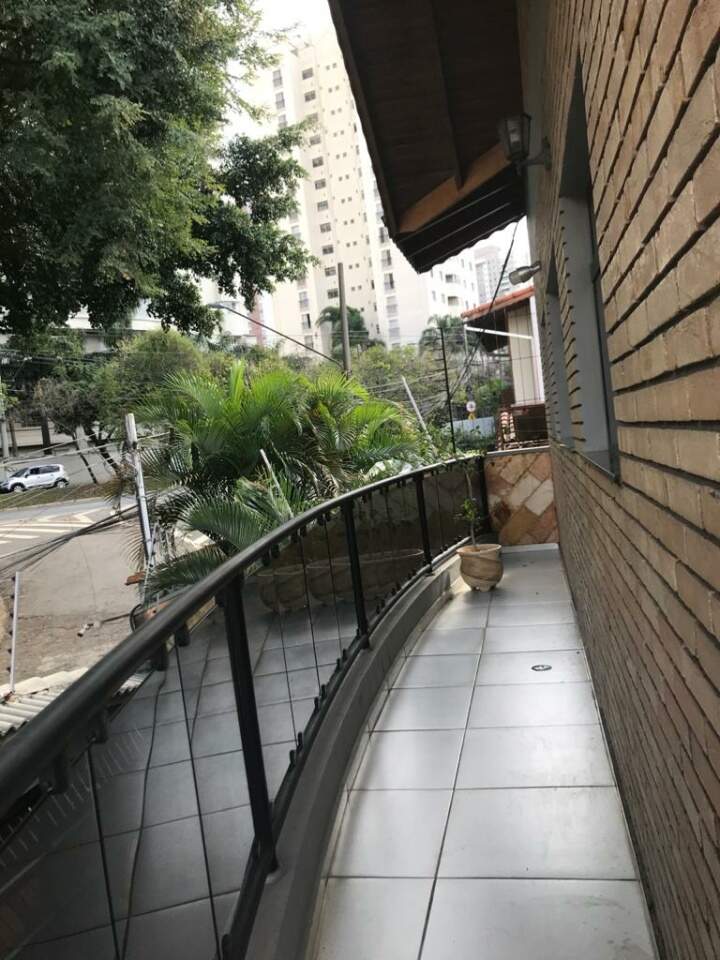 Sobrado à venda com 3 quartos, 350m² - Foto 11