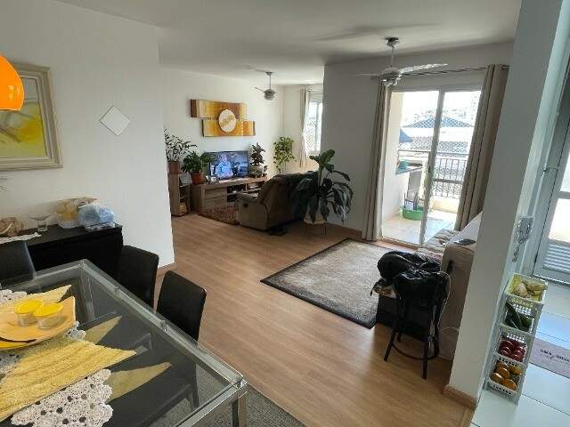 Apartamento à venda com 2 quartos, 80m² - Foto 9