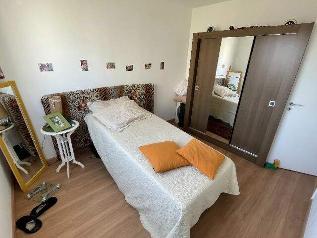 Apartamento à venda com 2 quartos, 80m² - Foto 11