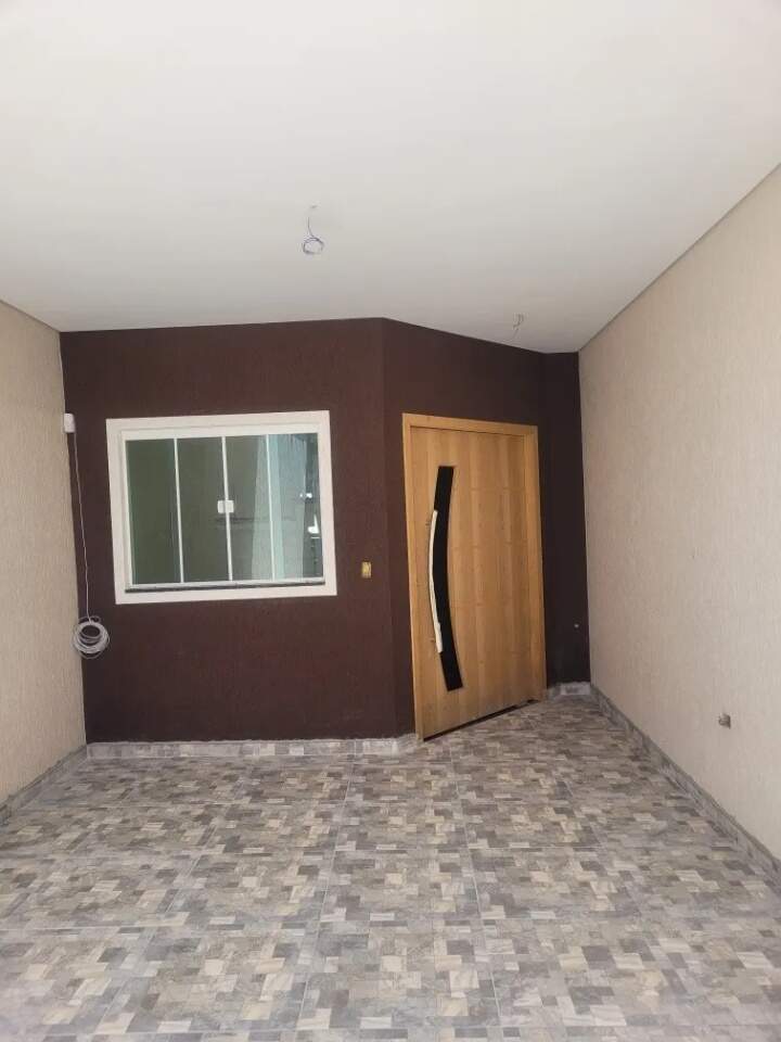 Sobrado à venda com 3 quartos, 180m² - Foto 2