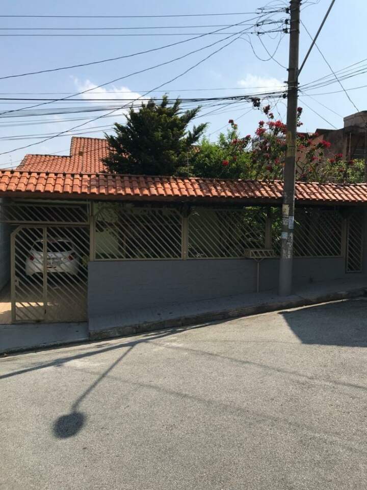 Casa à venda com 4 quartos, 250m² - Foto 3