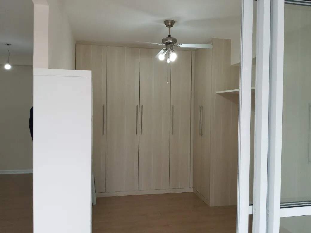 Apartamento à venda com 1 quarto, 54m² - Foto 7