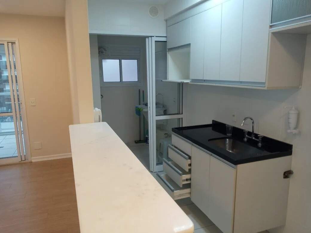 Apartamento à venda com 1 quarto, 54m² - Foto 19