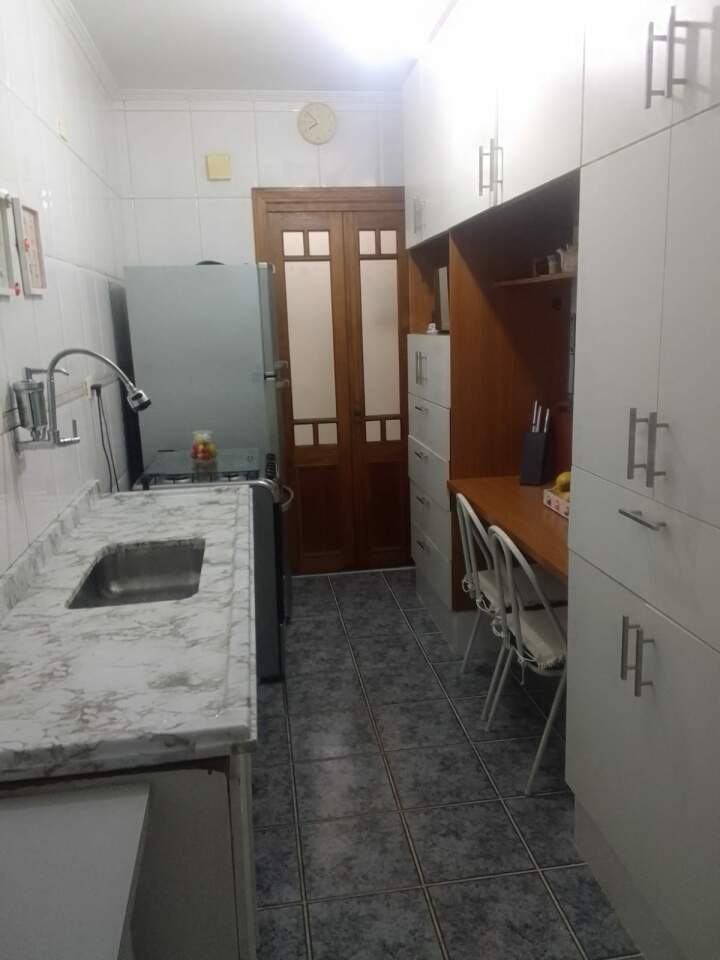 Apartamento à venda com 2 quartos, 57m² - Foto 13