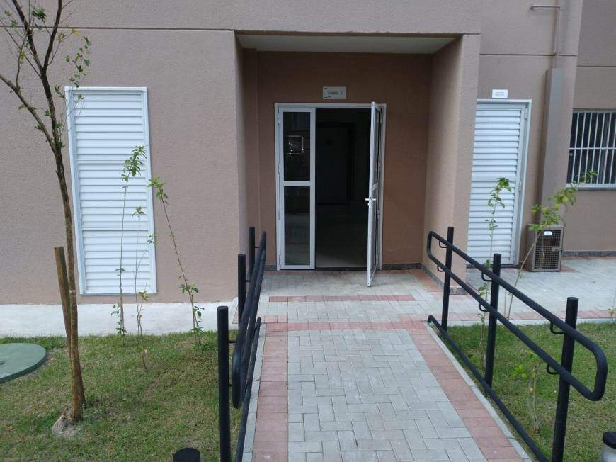 Apartamento à venda com 2 quartos, 42m² - Foto 12