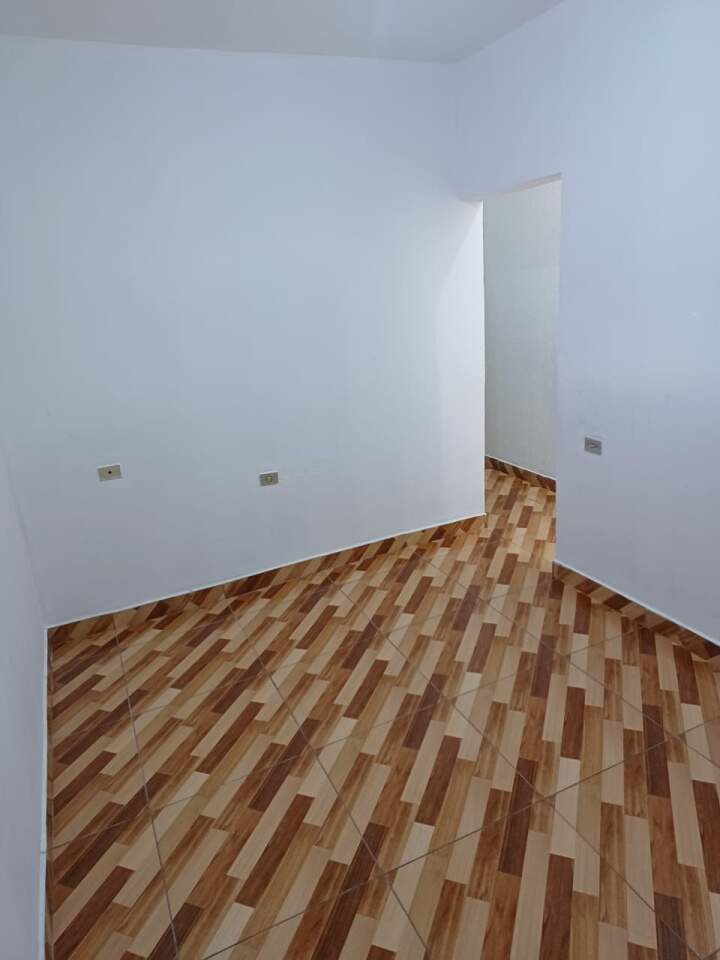 Sobrado à venda com 4 quartos, 200m² - Foto 9