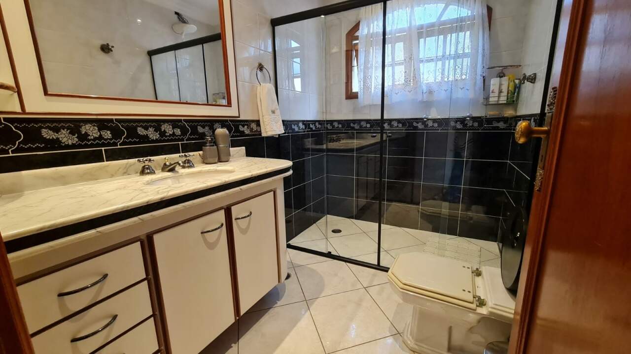 Sobrado à venda com 3 quartos, 300m² - Foto 16