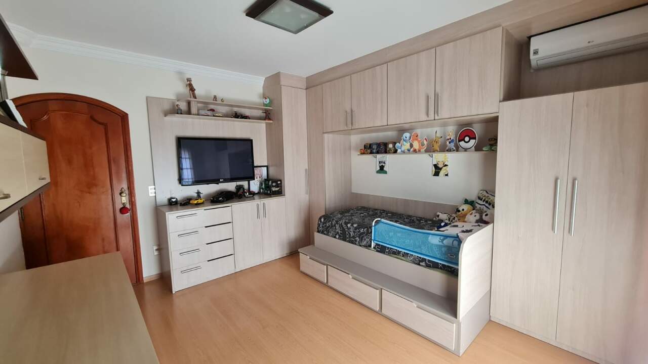 Sobrado à venda com 3 quartos, 300m² - Foto 17