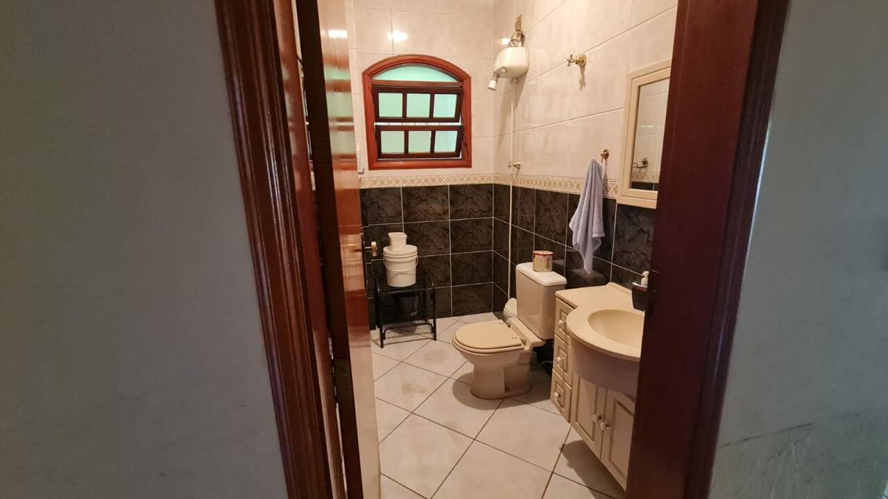 Sobrado à venda com 3 quartos, 300m² - Foto 25