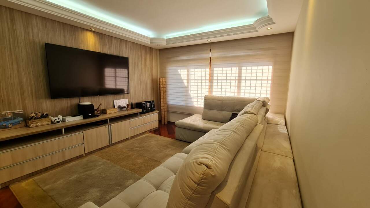 Sobrado à venda com 3 quartos, 300m² - Foto 27