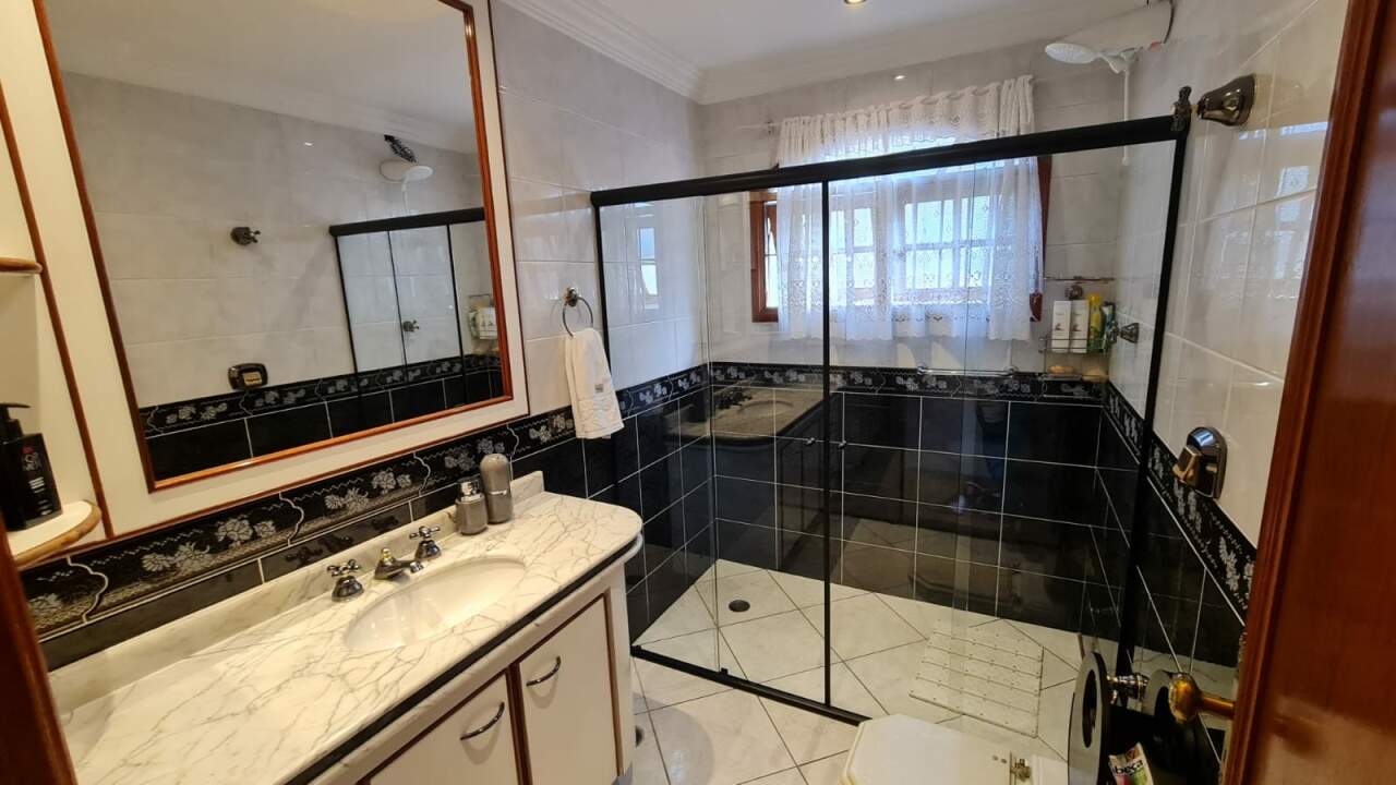 Sobrado à venda com 3 quartos, 300m² - Foto 28