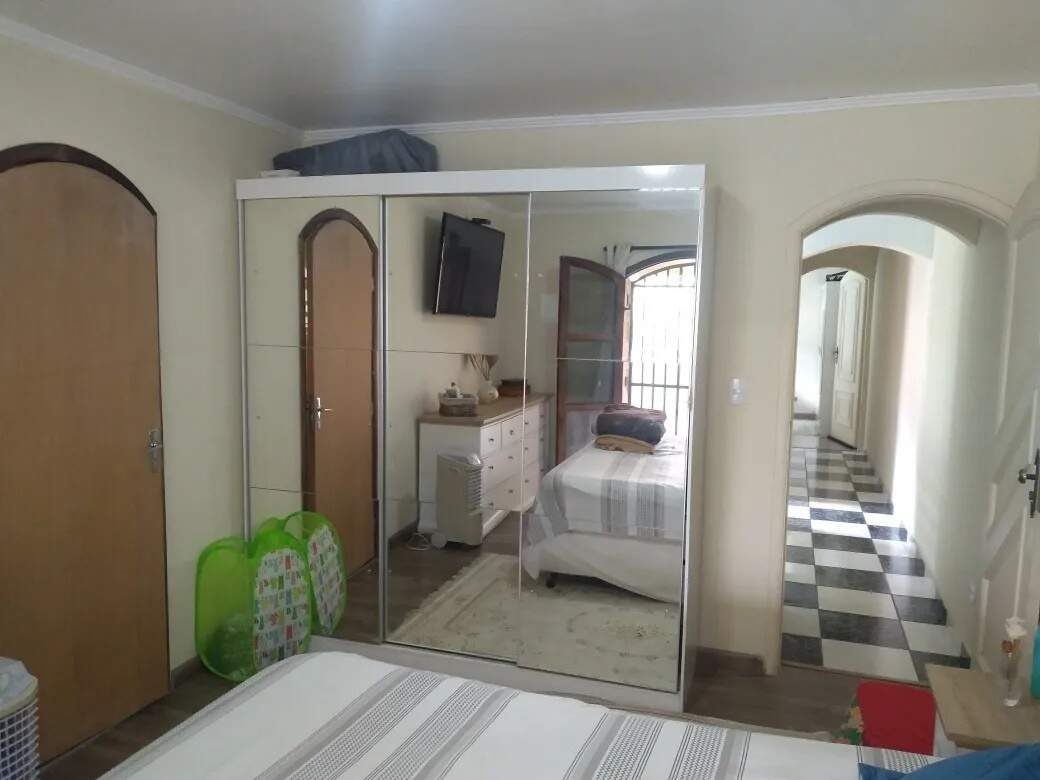 Sobrado à venda com 3 quartos, 200m² - Foto 5