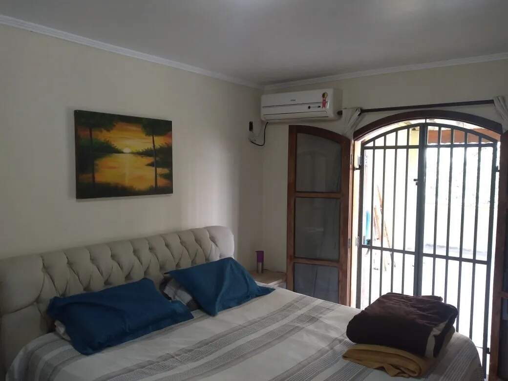 Sobrado à venda com 3 quartos, 200m² - Foto 3