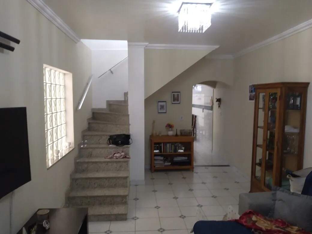 Sobrado à venda com 3 quartos, 200m² - Foto 11