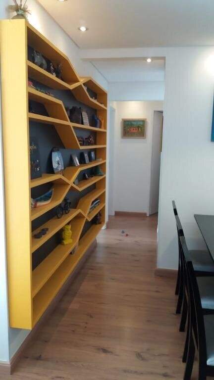 Apartamento à venda com 3 quartos, 80m² - Foto 2