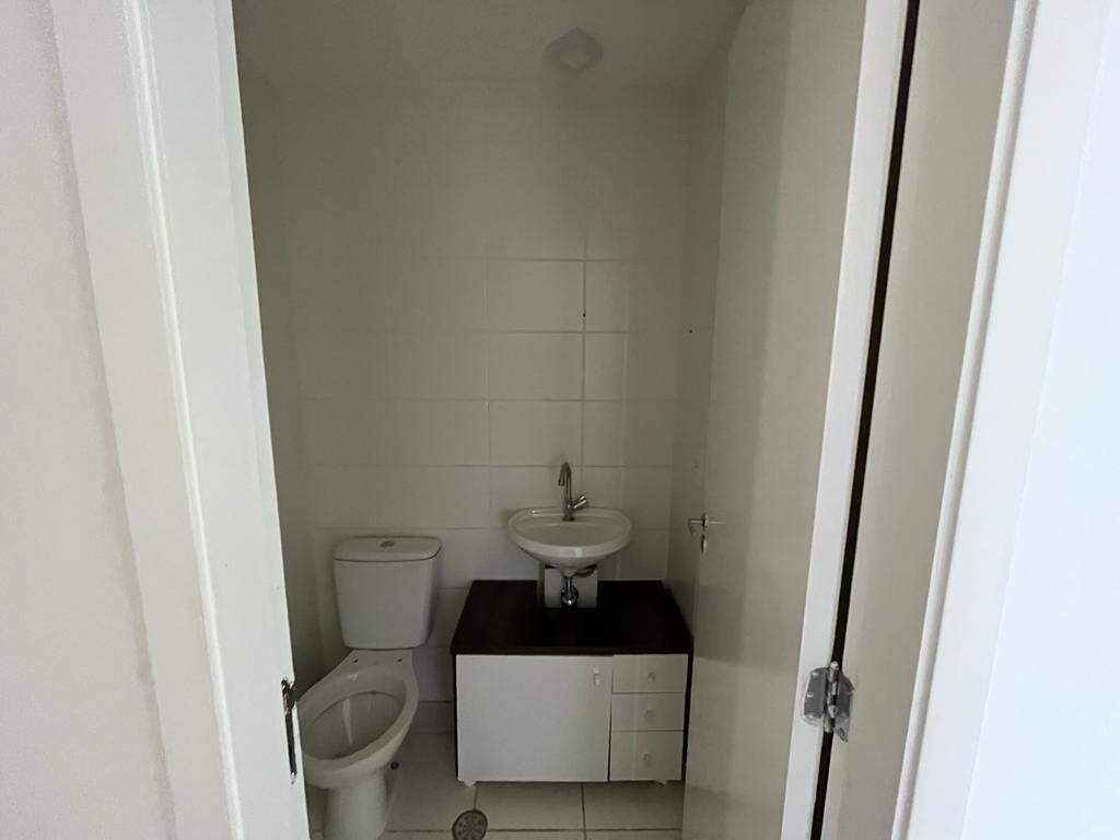 Apartamento à venda com 2 quartos, 62m² - Foto 11