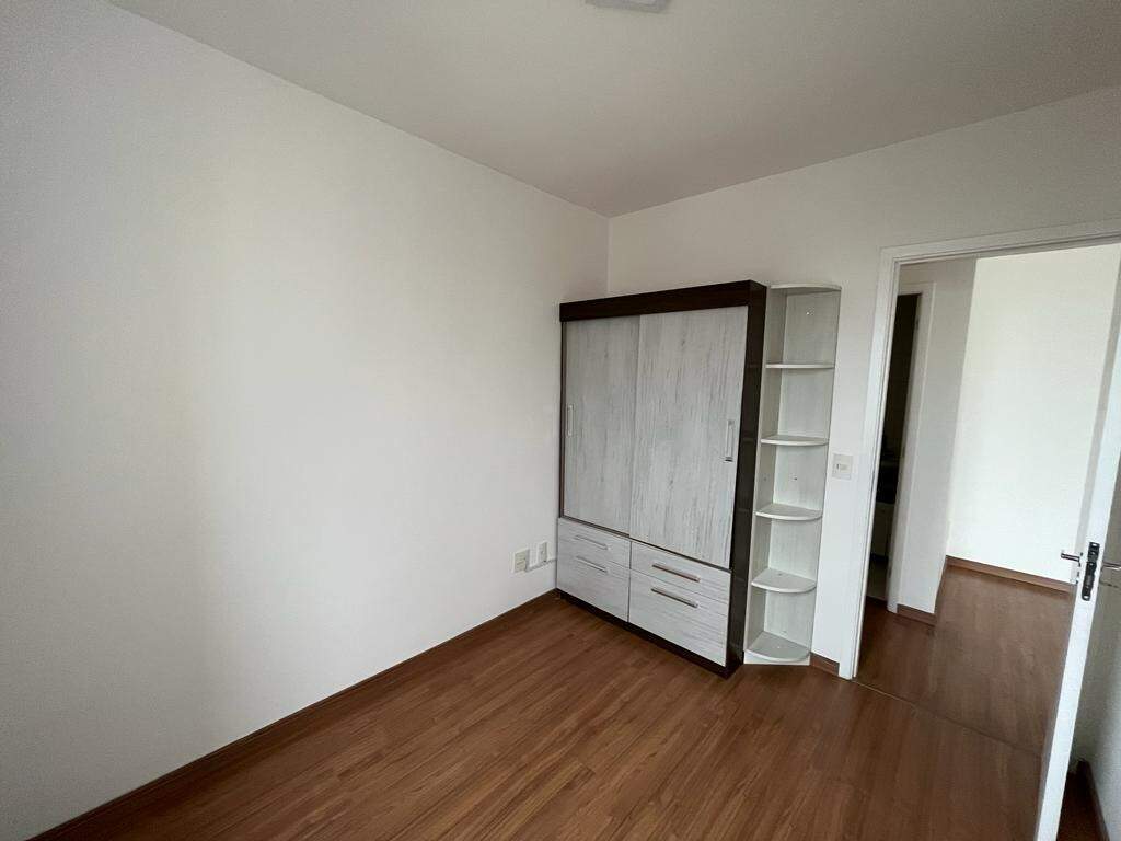 Apartamento à venda com 2 quartos, 62m² - Foto 14