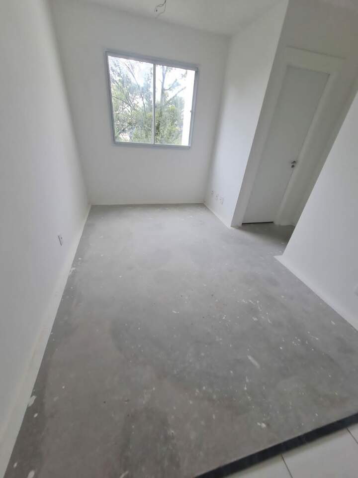 Apartamento à venda com 2 quartos, 41m² - Foto 2