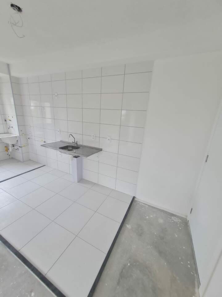 Apartamento à venda com 2 quartos, 41m² - Foto 12