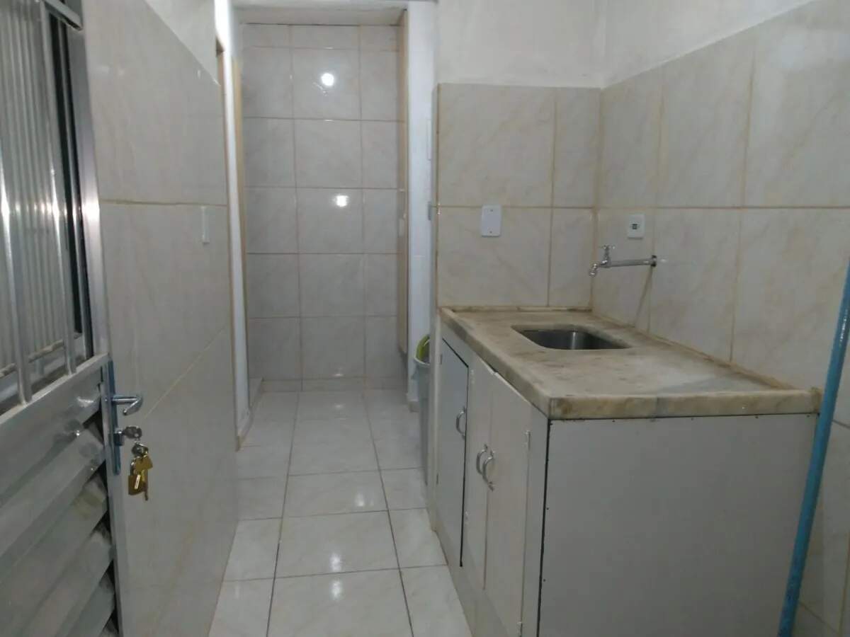 Sobrado, 7 quartos, 300 m² - Foto 4