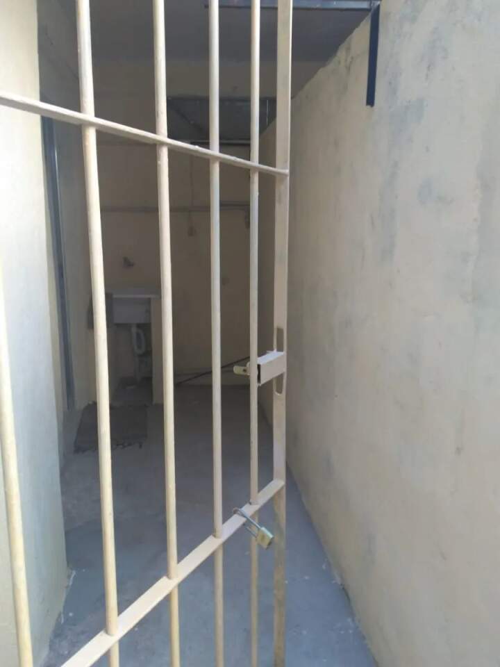 Sobrado à venda com 7 quartos, 300m² - Foto 9