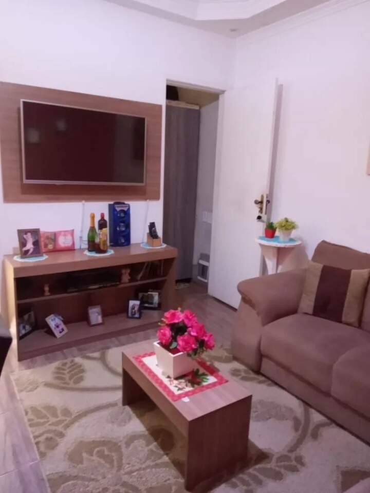 Sobrado à venda com 5 quartos, 105m² - Foto 1