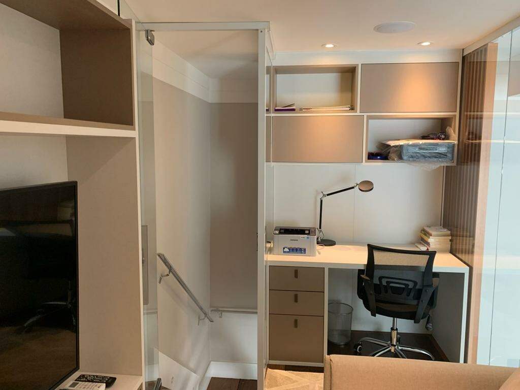 Apartamento à venda com 4 quartos, 196m² - Foto 7