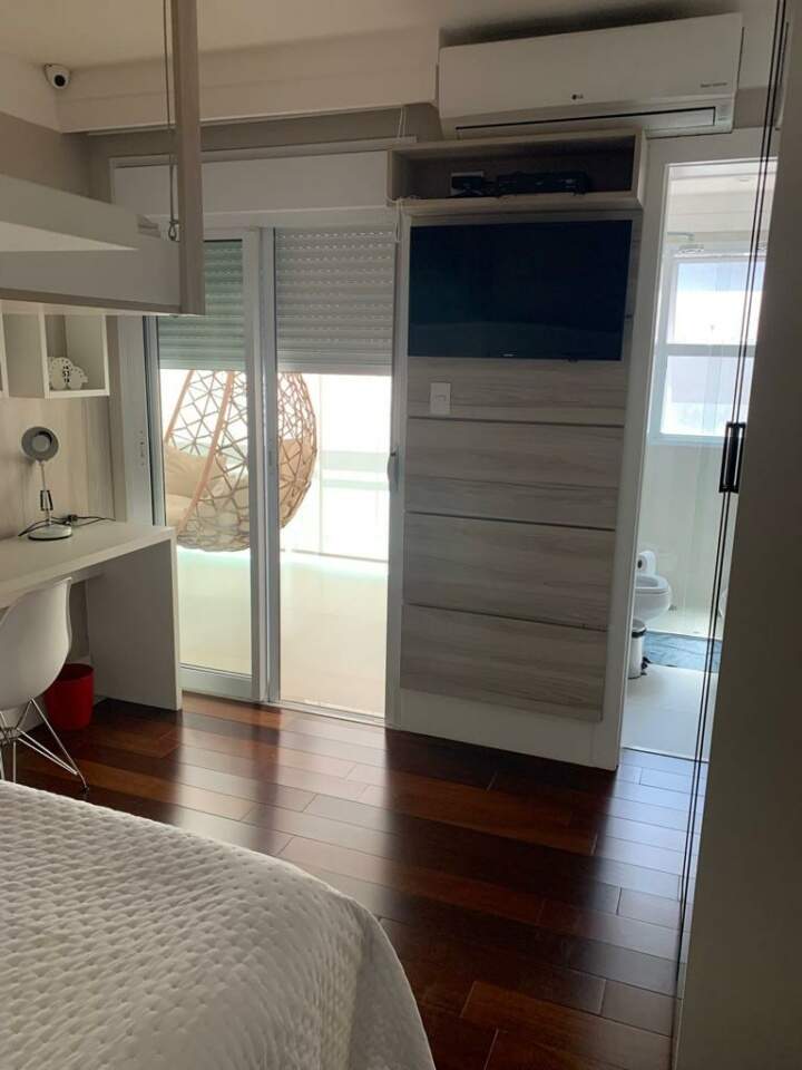 Apartamento à venda com 4 quartos, 196m² - Foto 9