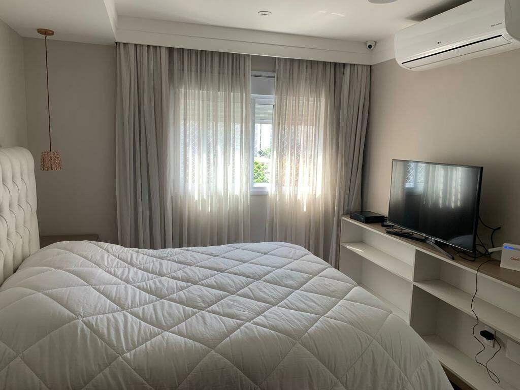 Apartamento à venda com 4 quartos, 196m² - Foto 10