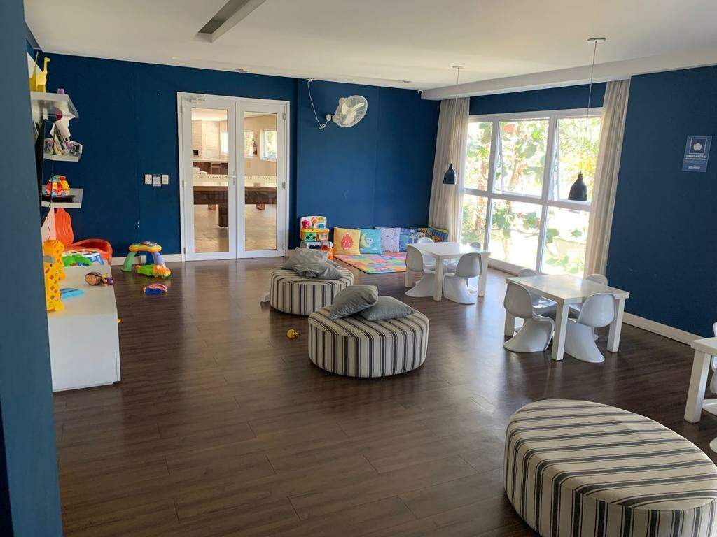 Apartamento à venda com 4 quartos, 196m² - Foto 25