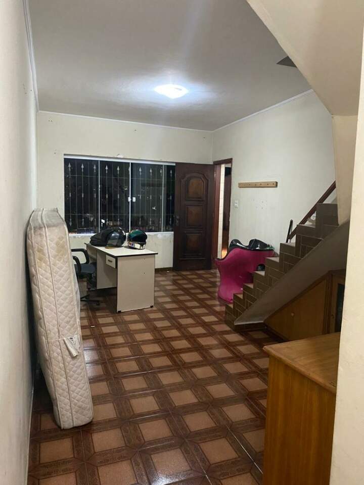 Sobrado à venda com 2 quartos, 130m² - Foto 1