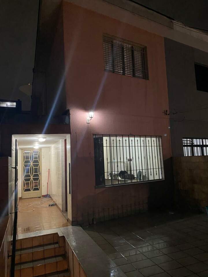 Sobrado à venda com 2 quartos, 130m² - Foto 3