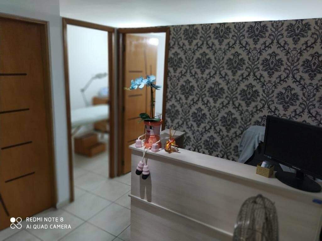 Casa à venda com 3 quartos, 169m² - Foto 1