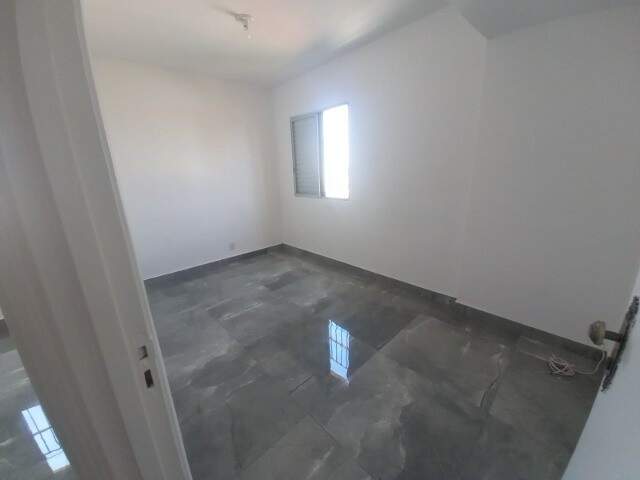 Apartamento à venda com 2 quartos, 59m² - Foto 10