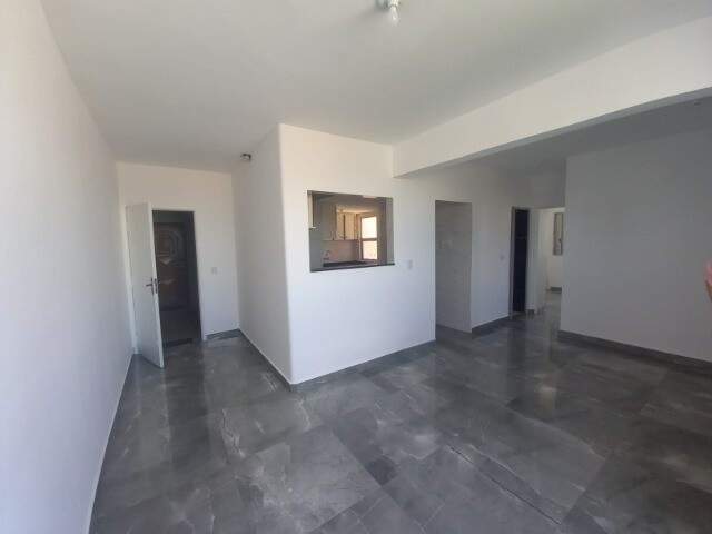 Apartamento à venda com 2 quartos, 59m² - Foto 2