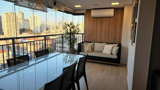 Apartamento à venda com 3 quartos, 95m² - Foto 2