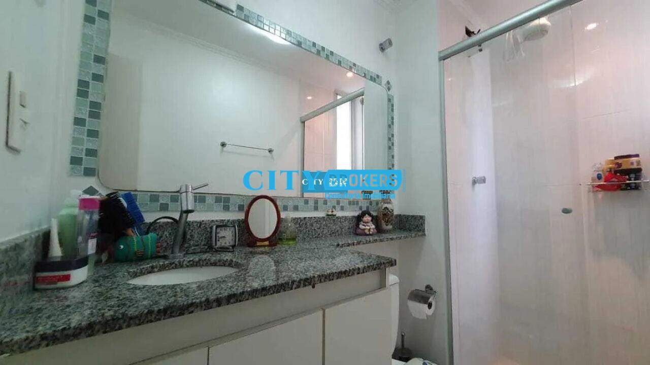 Apartamento à venda com 2 quartos, 70m² - Foto 11