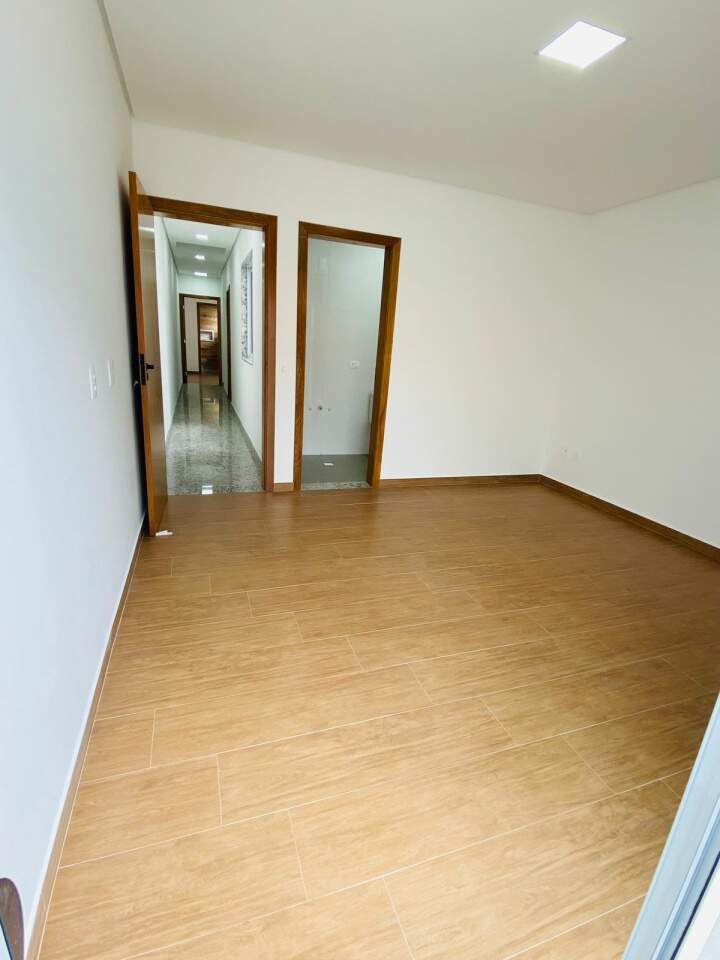 Sobrado à venda com 4 quartos, 200m² - Foto 33