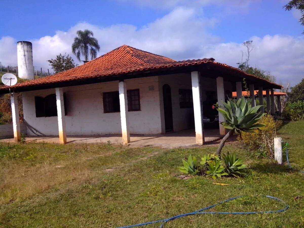 Fazenda à venda com 3 quartos, 130m² - Foto 3