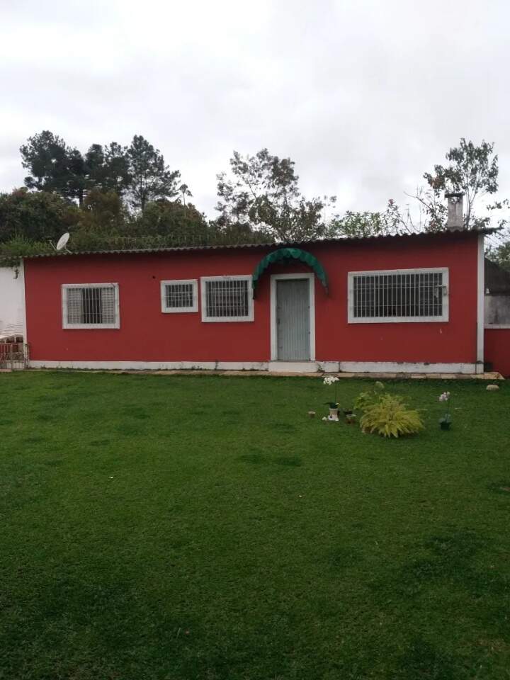 Fazenda à venda com 4 quartos, 130m² - Foto 1