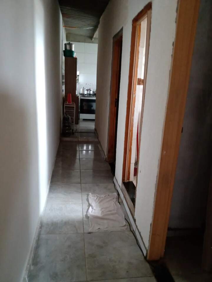 Casa à venda com 4 quartos, 200m² - Foto 9