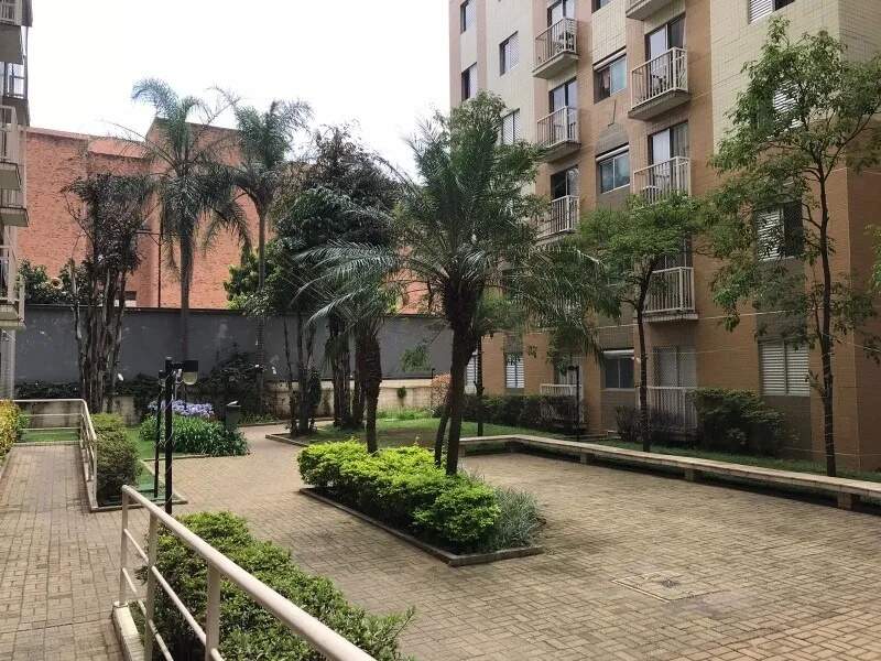 Apartamento à venda com 2 quartos, 50m² - Foto 13